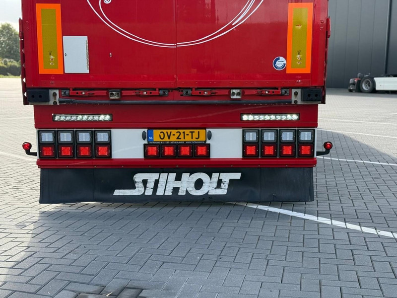 Kögel SN24 BLOKKEN BUMPER, SHOW, PALLETKIST, GESPOTEN WIELEN. - الخيمة نصف مقطورة: صور 3 Kögel SN24 BLOKKEN BUMPER, SHOW, PALLETKIST, GESPOTEN WIELEN. - الخيمة نصف مقطورة: صور 3