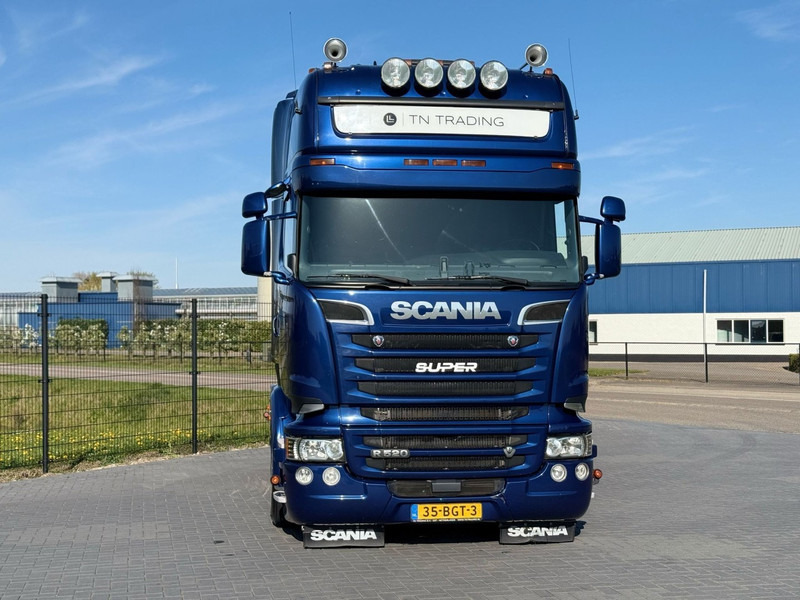 Scania R520 6X2/4, VOLLUCHT, RETARDER, 2 TANKS, TOPLINE. - شاحنة جرار: صور 4 Scania R520 6X2/4, VOLLUCHT, RETARDER, 2 TANKS, TOPLINE. - شاحنة جرار: صور 4