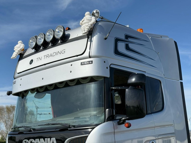 Scania R520 V8 FULL AIR, STEERING PUSHER, SHOW TRUCK, TOP - شاحنة جرار: صور 3 Scania R520 V8 FULL AIR, STEERING PUSHER, SHOW TRUCK, TOP - شاحنة جرار: صور 3