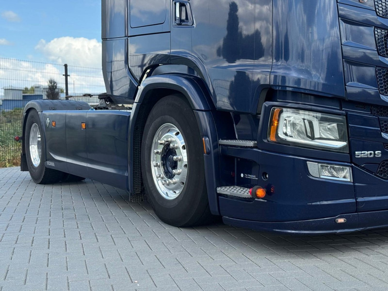 Scania S520 V8 NGS VOLLUCHT, ALCOA, 6 LUCHT BALGEN, LEER. - شاحنة جرار: صور 3 Scania S520 V8 NGS VOLLUCHT, ALCOA, 6 LUCHT BALGEN, LEER. - شاحنة جرار: صور 3