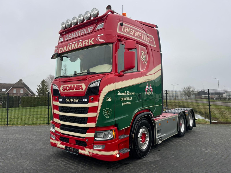 Scania S650 V8 NGS SHOW TRUCK, FULL AIR, RETARDER, PTO/HYDRAULIC! - شاحنة جرار: صور 2 Scania S650 V8 NGS SHOW TRUCK, FULL AIR, RETARDER, PTO/HYDRAULIC! - شاحنة جرار: صور 2