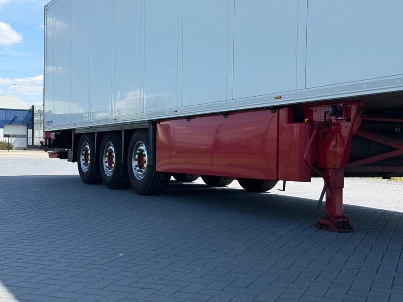 Schmitz Cargobull N/A ALCOA, LIFT AXLE, KLEP, CARRIER, TOP. - مبردة نصف مقطورة: صور 4 Schmitz Cargobull N/A ALCOA, LIFT AXLE, KLEP, CARRIER, TOP. - مبردة نصف مقطورة: صور 4