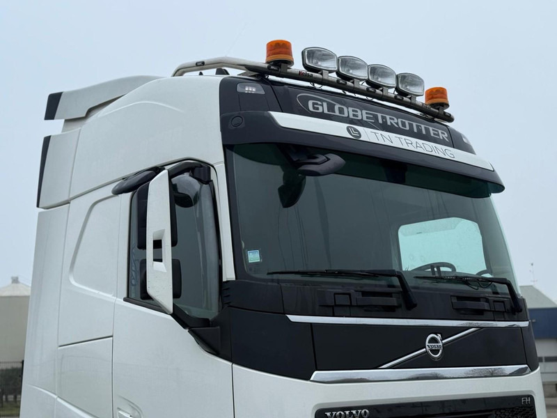 Volvo FH 13.460 6x2/4, I-SAVE, I-PARK COOL, GESTUURD. - شاحنة جرار: صور 2 Volvo FH 13.460 6x2/4, I-SAVE, I-PARK COOL, GESTUURD. - شاحنة جرار: صور 2