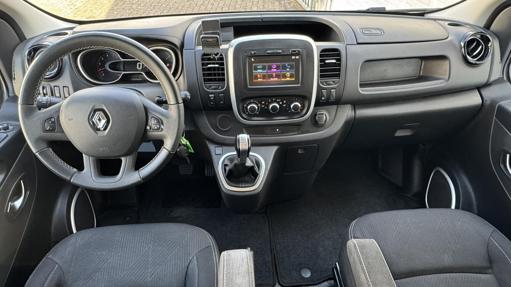 Renault Trafic-2.0 dCi 145 T29 L2H1 DC Luxe Climate control Cruise control Navigatie Apple carplay - الشاحنات الصغيرة كابينة مزدوجة: صور 2 Renault Trafic-2.0 dCi 145 T29 L2H1 DC Luxe Climate control Cruise control Navigatie Apple carplay - الشاحنات الصغيرة كابينة مزدوجة: صور 2
