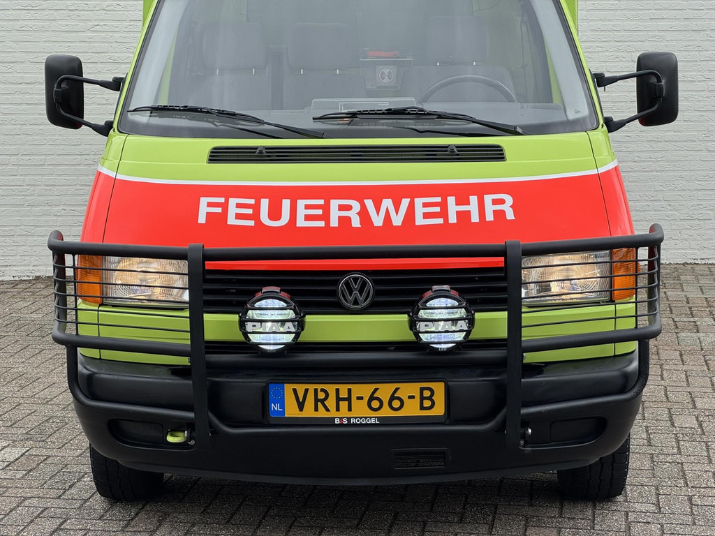 Volkswagen Transporter-2.5 292 syncro ex Zwitserse brandweer Trekhaak Verstralers Laadruimte ventilatie - الشاحنات الصغيرة ستائر: صور 4 Volkswagen Transporter-2.5 292 syncro ex Zwitserse brandweer Trekhaak Verstralers Laadruimte ventilatie - الشاحنات الصغيرة ستائر: صور 4