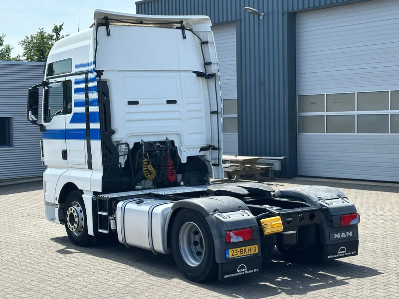 MAN TGX 18.420 XLX Euro 6 / 2 Tank / Only 450Tkm / Apk! - شاحنة جرار: صور 4 MAN TGX 18.420 XLX Euro 6 / 2 Tank / Only 450Tkm / Apk! - شاحنة جرار: صور 4