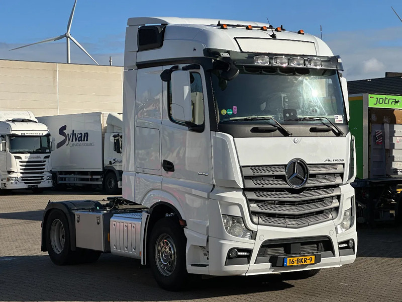 Mercedes-Benz Actros 1943 4x2 Euro 6 Smart Tacho *NL-Truck* - شاحنة جرار: صور 3 Mercedes-Benz Actros 1943 4x2 Euro 6 Smart Tacho *NL-Truck* - شاحنة جرار: صور 3