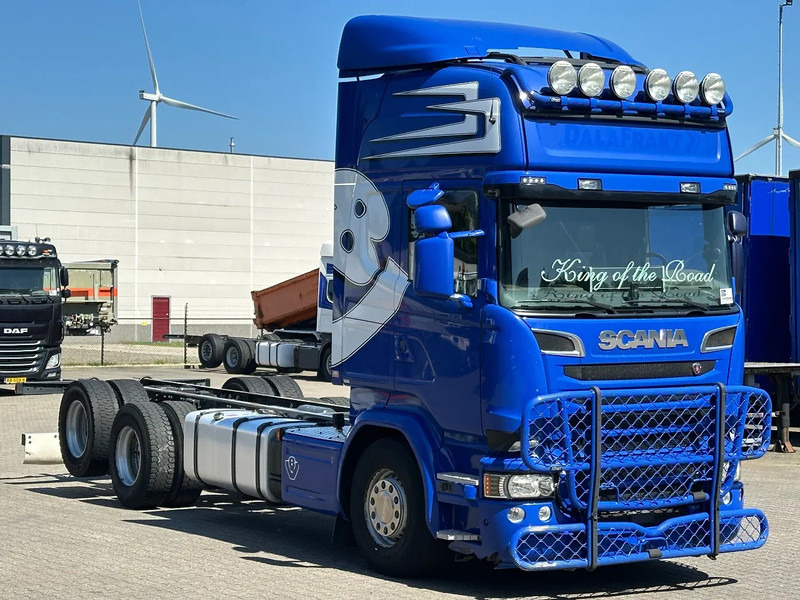 Scania R580 V8 6X2 Chassis WB 4.70mtr Retarder Topline Euro 6 - الشاسيه شاحنة: صور 2 Scania R580 V8 6X2 Chassis WB 4.70mtr Retarder Topline Euro 6 - الشاسيه شاحنة: صور 2