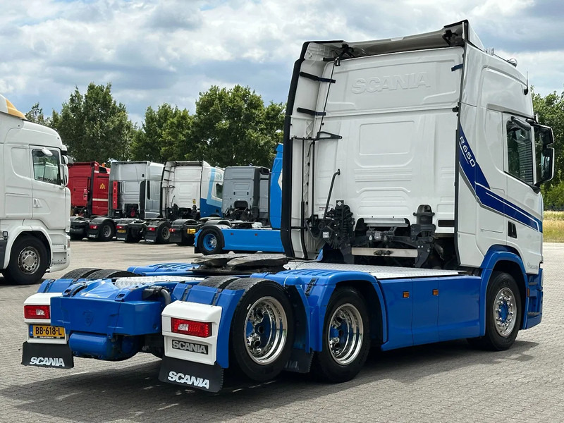 Scania R650 V8 6x2 Boogie / Retarder / Full Air / Hydrauliek / Full Spoiler - شاحنة جرار: صور 3 Scania R650 V8 6x2 Boogie / Retarder / Full Air / Hydrauliek / Full Spoiler - شاحنة جرار: صور 3