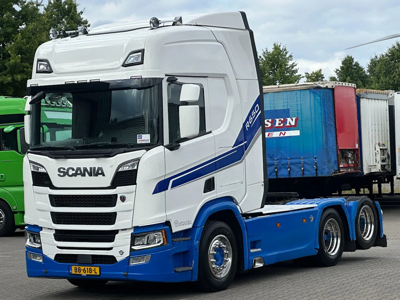 Scania R650 V8 6x2 Boogie / Retarder / Full Air / Hydrauliek / Full Spoiler - شاحنة جرار: صور 1 Scania R650 V8 6x2 Boogie / Retarder / Full Air / Hydrauliek / Full Spoiler - شاحنة جرار: صور 1