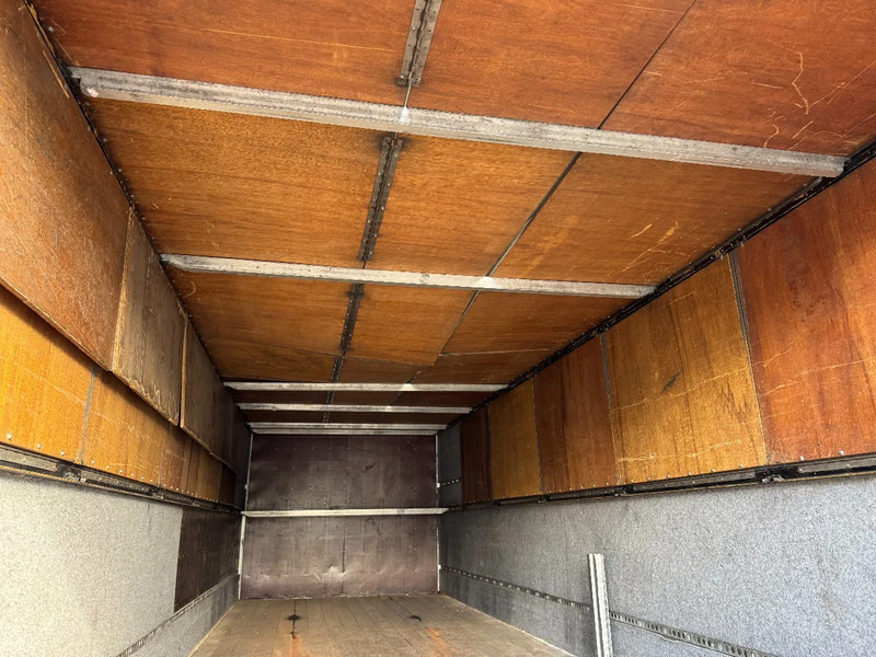 Tracon Wipkar met Gesloten Aluminium Opbouw / BPW-Assen - بصندوق مغلق مقطورة: صور 5 Tracon Wipkar met Gesloten Aluminium Opbouw / BPW-Assen - بصندوق مغلق مقطورة: صور 5