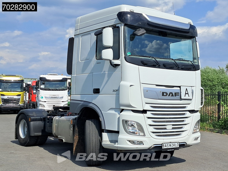 DAF XF 480 4X2 SC PTO Hydraulik Standklima - شاحنة جرار: صور 3 DAF XF 480 4X2 SC PTO Hydraulik Standklima - شاحنة جرار: صور 3