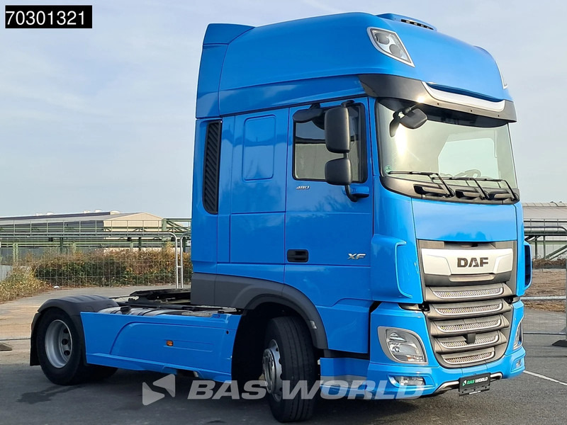 DAF XF 480 4X2 SSC 2xTanks Standklima ACC - شاحنة جرار: صور 3 DAF XF 480 4X2 SSC 2xTanks Standklima ACC - شاحنة جرار: صور 3