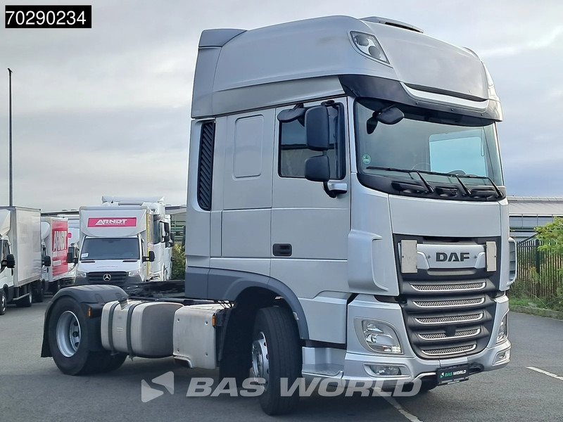 DAF XF 480 4X2 SSC Retarder 2xTanks ACC Standklima Euro 6 - شاحنة جرار: صور 3 DAF XF 480 4X2 SSC Retarder 2xTanks ACC Standklima Euro 6 - شاحنة جرار: صور 3