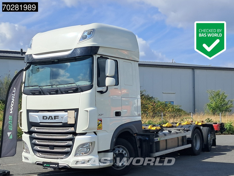 DAF XF 480 6X2 SSC BDF Retarder 2xTanks Lift+Lenkachse ACC Euro 6 - شاحنات الحاويات / جسم علوي قابل للتغيير شاحنة: صور 1 DAF XF 480 6X2 SSC BDF Retarder 2xTanks Lift+Lenkachse ACC Euro 6 - شاحنات الحاويات / جسم علوي قابل للتغيير شاحنة: صور 1