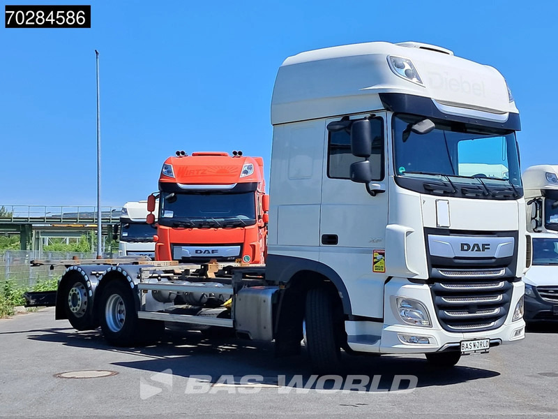 DAF XF 480 6X2 SSC Retarder 2x Tanks Lif+Lenkachse Standklima LED ACC - شاحنات الحاويات / جسم علوي قابل للتغيير شاحنة: صور 3 DAF XF 480 6X2 SSC Retarder 2x Tanks Lif+Lenkachse Standklima LED ACC - شاحنات الحاويات / جسم علوي قابل للتغيير شاحنة: صور 3