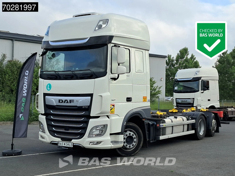 DAF XF 480 6X2 SSC Retarder 2x Tanks Lift+Lenkachse Standklima ACC LED - شاحنات الحاويات / جسم علوي قابل للتغيير شاحنة: صور 1 DAF XF 480 6X2 SSC Retarder 2x Tanks Lift+Lenkachse Standklima ACC LED - شاحنات الحاويات / جسم علوي قابل للتغيير شاحنة: صور 1