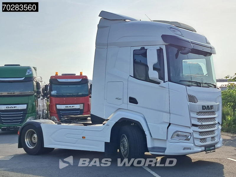 DAF XF 530 4X2 Retarder Standklima 2xTanks Euro 6 - شاحنة جرار: صور 3 DAF XF 530 4X2 Retarder Standklima 2xTanks Euro 6 - شاحنة جرار: صور 3