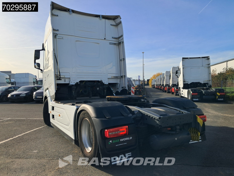 DAF XG+ 530 4X2 Retarder 2xTanks ACC Standklima - شاحنة جرار: صور 2 DAF XG+ 530 4X2 Retarder 2xTanks ACC Standklima - شاحنة جرار: صور 2