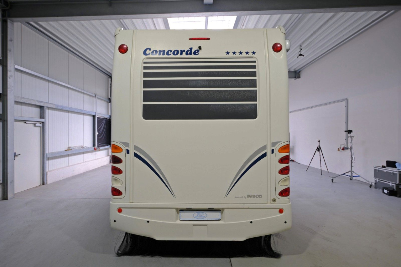 Concorde Carver I 692 H/Automatik/Festbett+Hubbett/Solar - موتر هوم متكامل: صور 3 Concorde Carver I 692 H/Automatik/Festbett+Hubbett/Solar - موتر هوم متكامل: صور 3
