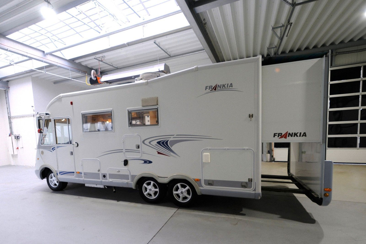 Frankia I 650 QS HolidayClass/Festbett+Hubbett/Klima/DPF - موتر هوم متكامل: صور 3 Frankia I 650 QS HolidayClass/Festbett+Hubbett/Klima/DPF - موتر هوم متكامل: صور 3