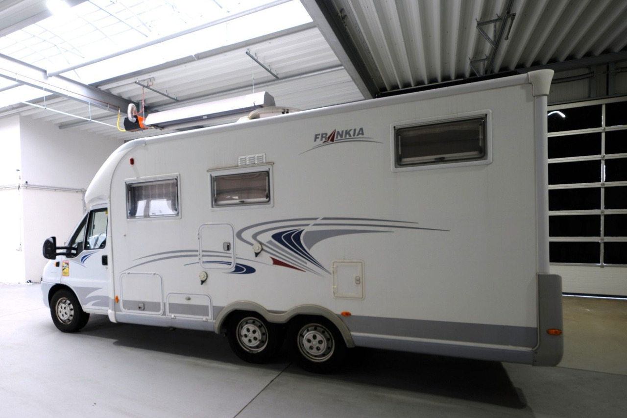 Frankia T 730 BD Comfort Class/Automatik/Festbett/Klima - موتر هوم شبه متكامل: صور 4 Frankia T 730 BD Comfort Class/Automatik/Festbett/Klima - موتر هوم شبه متكامل: صور 4