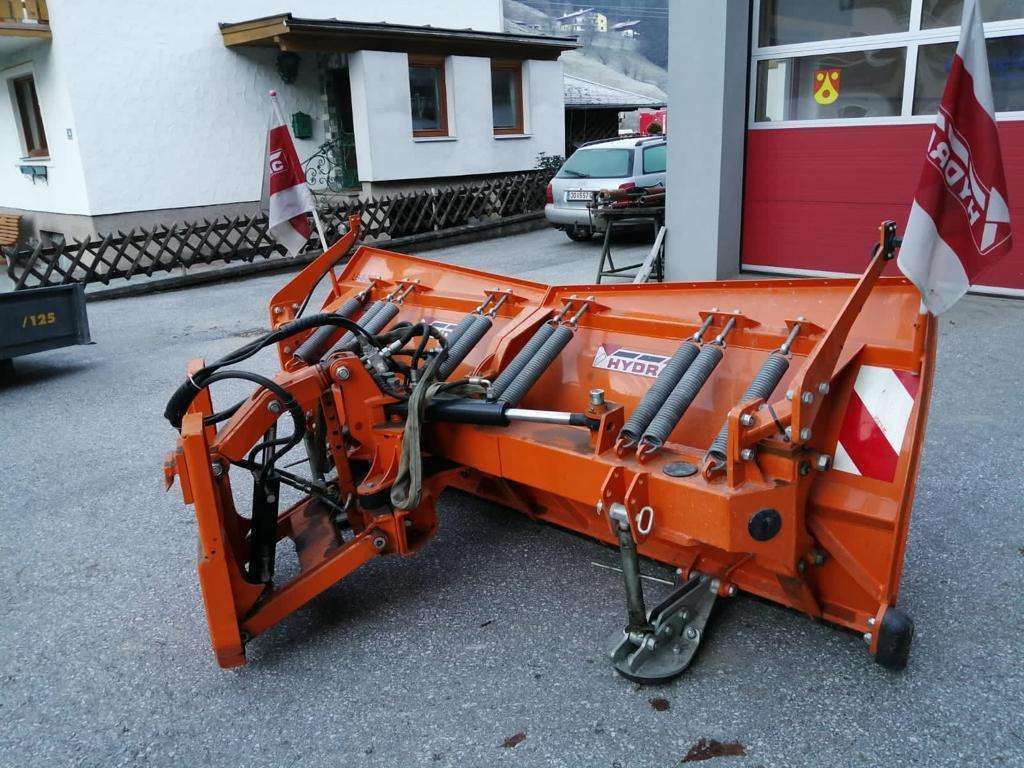Hydrac Schneepflug LB-2/260 (11684) - كاسحة ثلوج: صور 3 Hydrac Schneepflug LB-2/260 (11684) - كاسحة ثلوج: صور 3