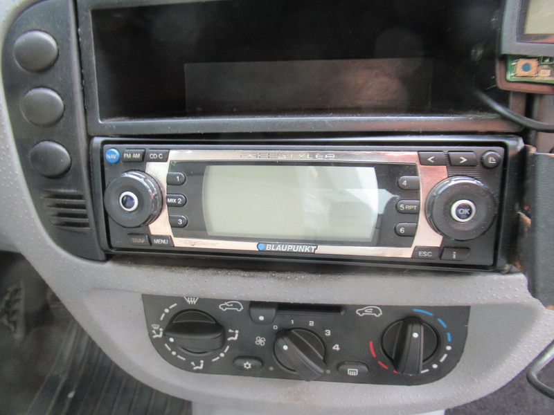 هاتشباك Citroën C3 1.4i 5-deurs Airco: صور 10