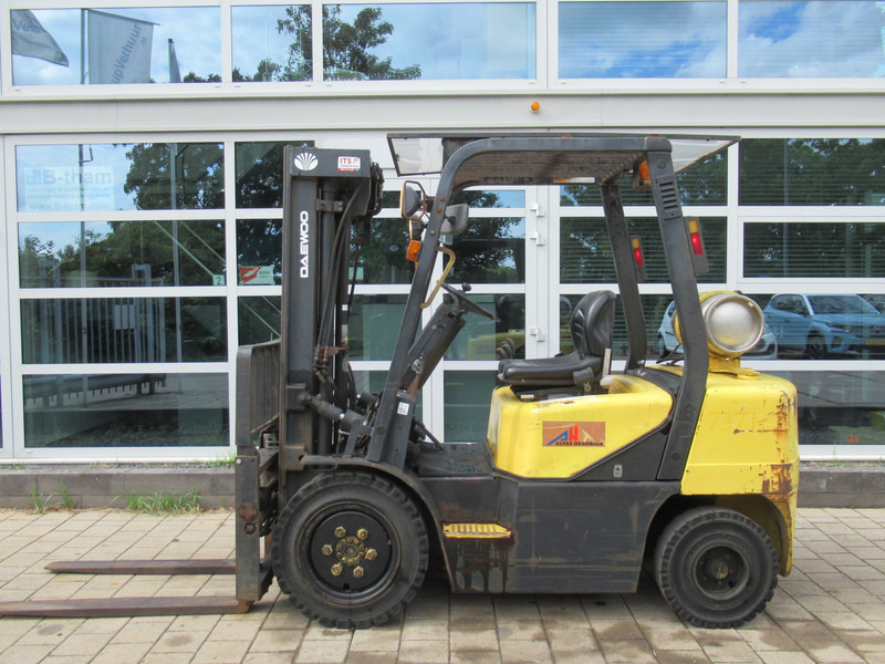 Daewoo G30P-3 Heftruck LPG - رافعة شوكية تعمل بالغاز: صور 5 Daewoo G30P-3 Heftruck LPG - رافعة شوكية تعمل بالغاز: صور 5