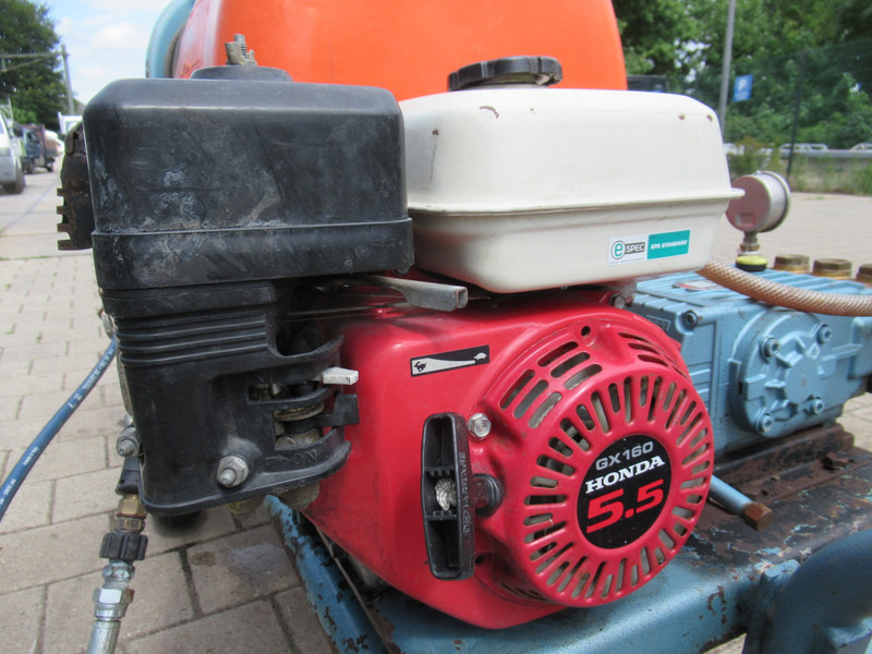 Empas WS 151 100 Bar / 15 L/Min Hogedruk spuit Watertank Mobiel - ماكينة غسيل ضغط عالي: صور 5 Empas WS 151 100 Bar / 15 L/Min Hogedruk spuit Watertank Mobiel - ماكينة غسيل ضغط عالي: صور 5