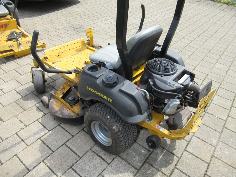 Hustler SPORT 0-Turn Maaier / Mower for parts / Defect - جزازة المروج: صور 5 Hustler SPORT 0-Turn Maaier / Mower for parts / Defect - جزازة المروج: صور 5