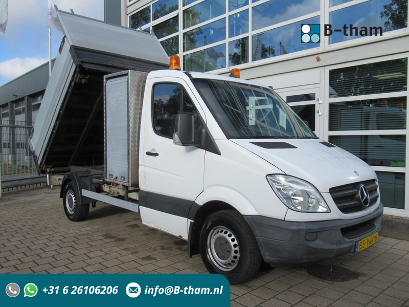 Mercedes-Benz Sprinter 309 2.2 CDI 366 3-Z./S. Kipper Tipper - قلاب صغير: صور 1 Mercedes-Benz Sprinter 309 2.2 CDI 366 3-Z./S. Kipper Tipper - قلاب صغير: صور 1