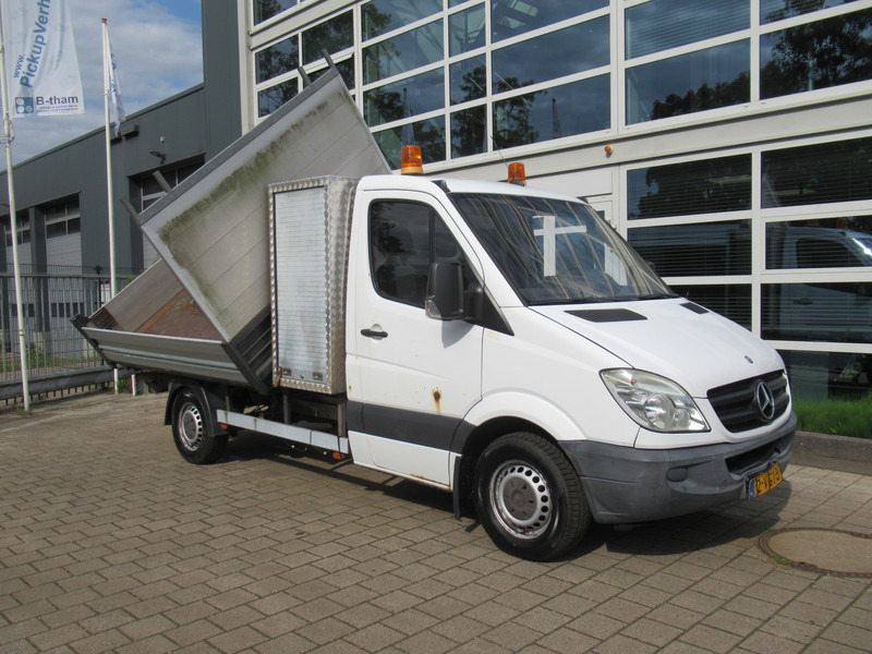 Mercedes-Benz Sprinter 310 2.2 CDI 70KW 366 3-Z./S./W. Kipper Tipper - قلاب صغير: صور 3 Mercedes-Benz Sprinter 310 2.2 CDI 70KW 366 3-Z./S./W. Kipper Tipper - قلاب صغير: صور 3