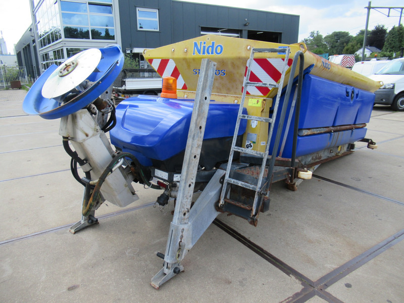 NIDO STRATOS B40-36 VCLN-490 4 M3 + 2.200L Salzstreuer HYDRO Saltspreader - الرمال مفرشة: صور 4 NIDO STRATOS B40-36 VCLN-490 4 M3 + 2.200L Salzstreuer HYDRO Saltspreader - الرمال مفرشة: صور 4