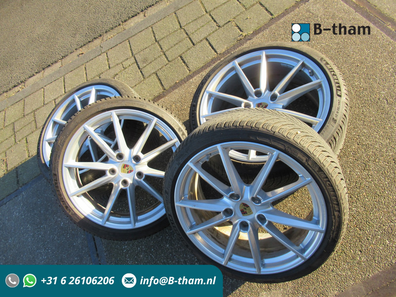 Porsche 911 992 20-/21 Carrera S Winterbanden Set Wielen - عجلات - سيارة: صور 1 Porsche 911 992 20-/21 Carrera S Winterbanden Set Wielen - عجلات - سيارة: صور 1