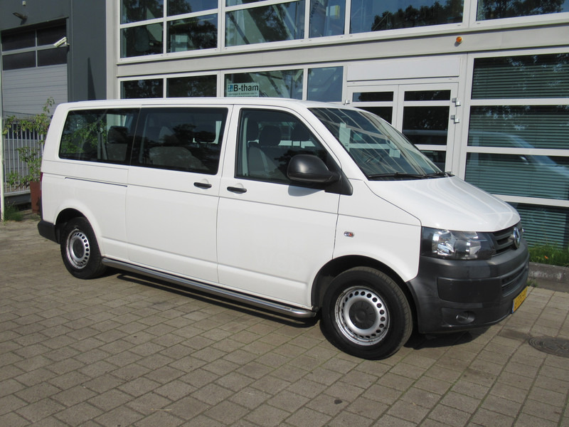 Volkswagen Transporter Kombi T5 2.0 TDI 62KW L2H1 Comf. 9-Personen - حافلة صغيرة, ميكروباص: صور 3 Volkswagen Transporter Kombi T5 2.0 TDI 62KW L2H1 Comf. 9-Personen - حافلة صغيرة, ميكروباص: صور 3