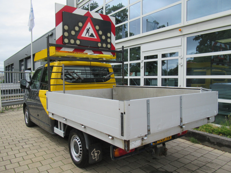 Volkswagen Transporter T5 2.0 TDI 75KW L2H1 DOKA dubbelcabine Kipper Actiebord - قلاب صغير, الشاحنات الصغيرة كابينة مزدوجة: صور 2 Volkswagen Transporter T5 2.0 TDI 75KW L2H1 DOKA dubbelcabine Kipper Actiebord - قلاب صغير, الشاحنات الصغيرة كابينة مزدوجة: صور 2