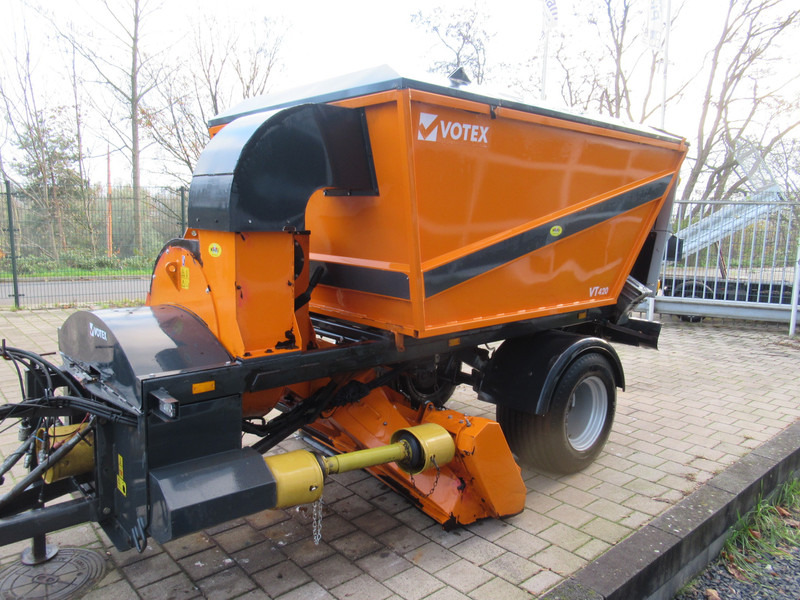 Votex VT420 Veeg-zuigmachine Zuigwagen Saugwagen - جرار بعجلتين: صور 3 Votex VT420 Veeg-zuigmachine Zuigwagen Saugwagen - جرار بعجلتين: صور 3