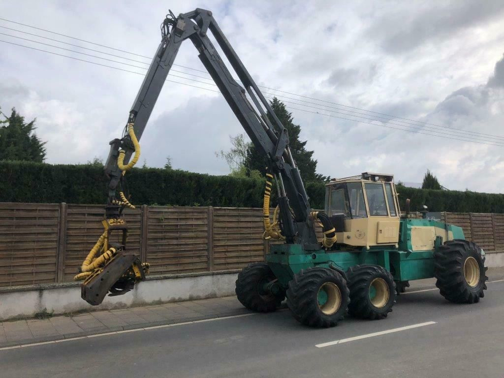 Harvester UTC 2665 inklusive Aggregat Harvester UTC 2665 inklusive Aggregat - الحصادات: صور 1 Harvester UTC 2665 inklusive Aggregat Harvester UTC 2665 inklusive Aggregat - الحصادات: صور 1