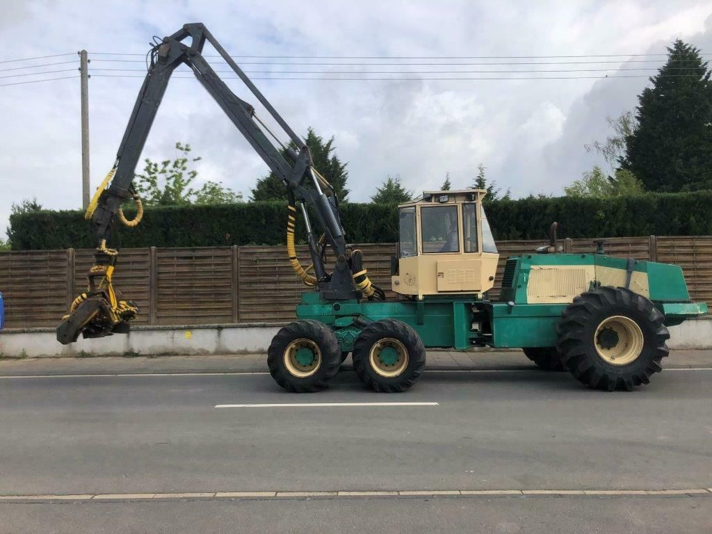 Harvester UTC 2665 inklusive Aggregat Harvester UTC 2665 inklusive Aggregat - الحصادات: صور 2 Harvester UTC 2665 inklusive Aggregat Harvester UTC 2665 inklusive Aggregat - الحصادات: صور 2