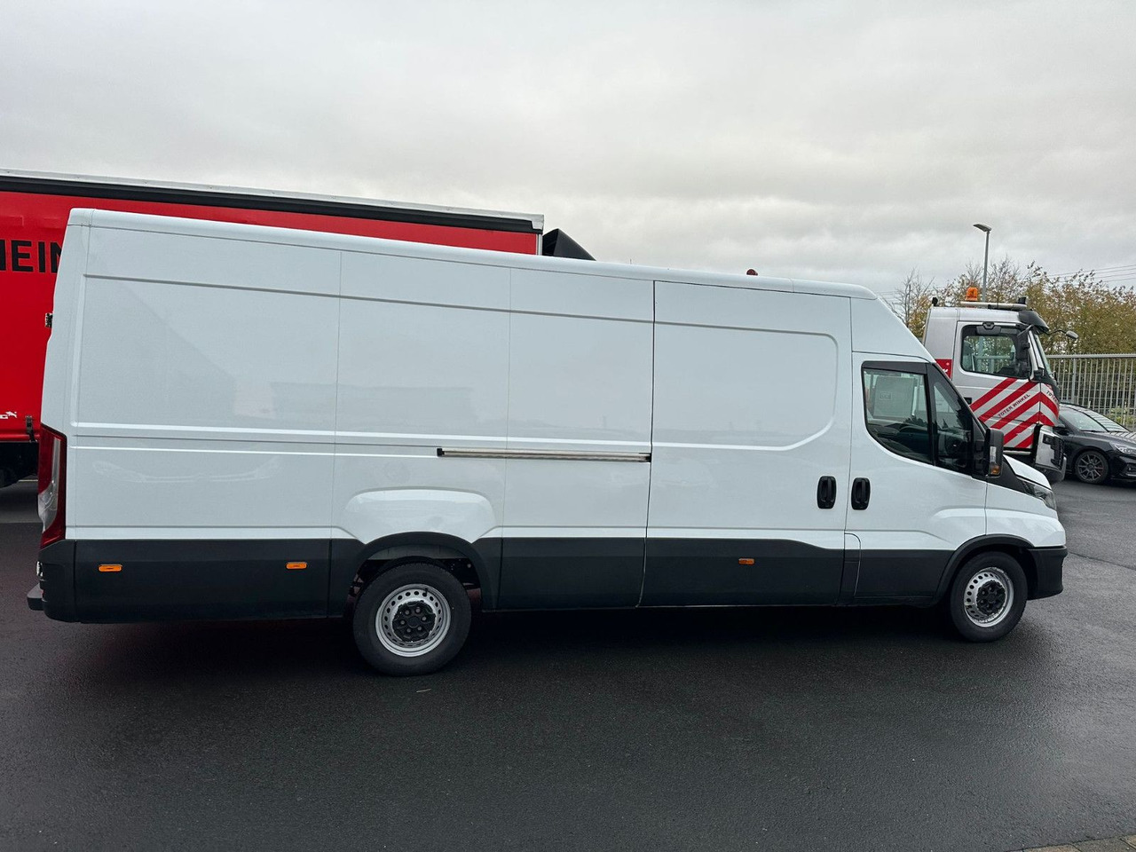 Iveco Daily 35 S14*Automatik*Heckkamera*top. Zustand!! Iveco Daily 35 S14*TOP*Automatik*Kamera* - فان: صور 5 Iveco Daily 35 S14*Automatik*Heckkamera*top. Zustand!! Iveco Daily 35 S14*TOP*Automatik*Kamera* - فان: صور 5