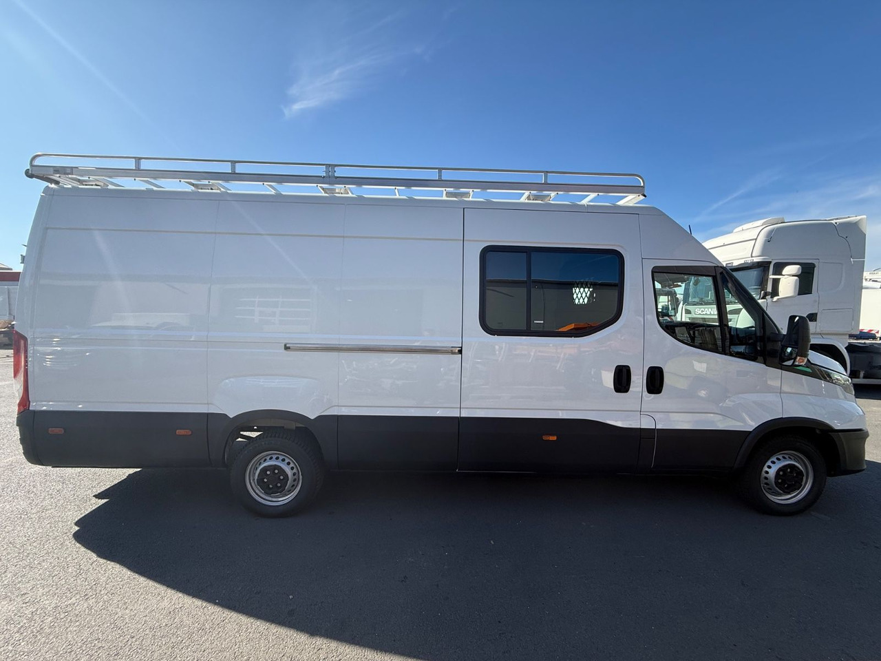 Iveco Daily 35S14 Maxi/CNG/2.700km!/Ahk/LIKE NEW! - فان: صور 5 Iveco Daily 35S14 Maxi/CNG/2.700km!/Ahk/LIKE NEW! - فان: صور 5