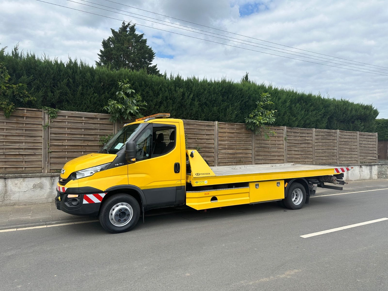 Iveco Daily 70c18 Schiebeplateau/Seilwinde/Klima - سيارة السحب للتصليح: صور 1 Iveco Daily 70c18 Schiebeplateau/Seilwinde/Klima - سيارة السحب للتصليح: صور 1