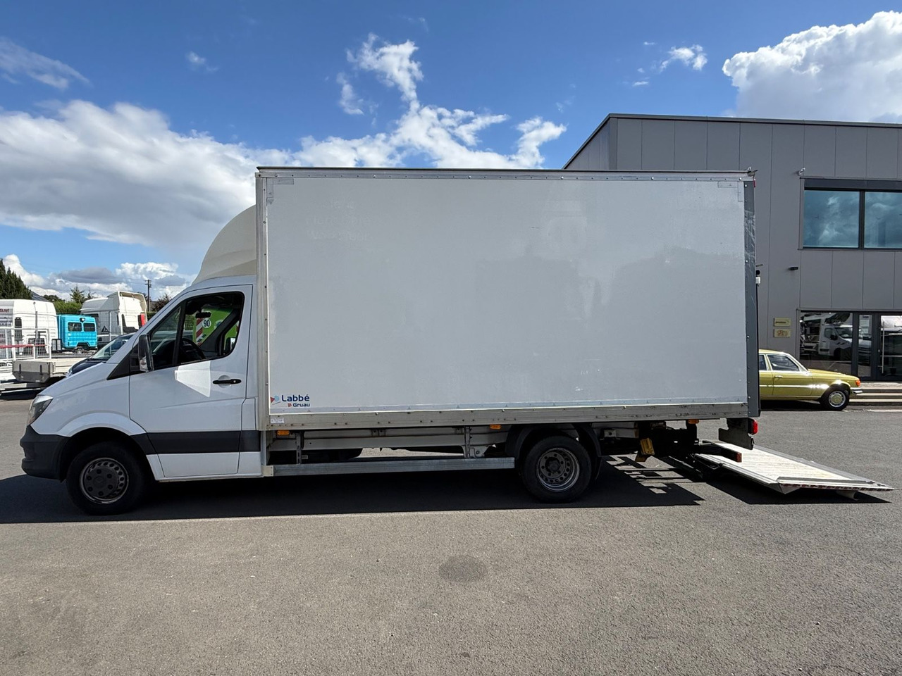 Mercedes-Benz Sprinter II 516 CDI /Automatik/LBW/Koffer/Kamera - الشاحنات الصغيرة صندوق مغلق: صور 5 Mercedes-Benz Sprinter II 516 CDI /Automatik/LBW/Koffer/Kamera - الشاحنات الصغيرة صندوق مغلق: صور 5