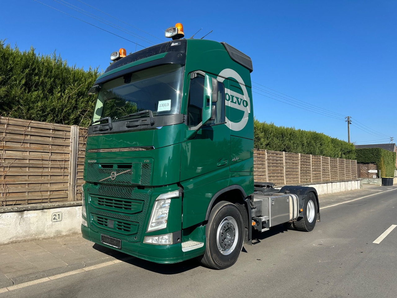 Volvo FH 460 *orig.KM/2-K-Hydraulic/1st owner/VEB+ - شاحنة جرار: صور 1 Volvo FH 460 *orig.KM/2-K-Hydraulic/1st owner/VEB+ - شاحنة جرار: صور 1