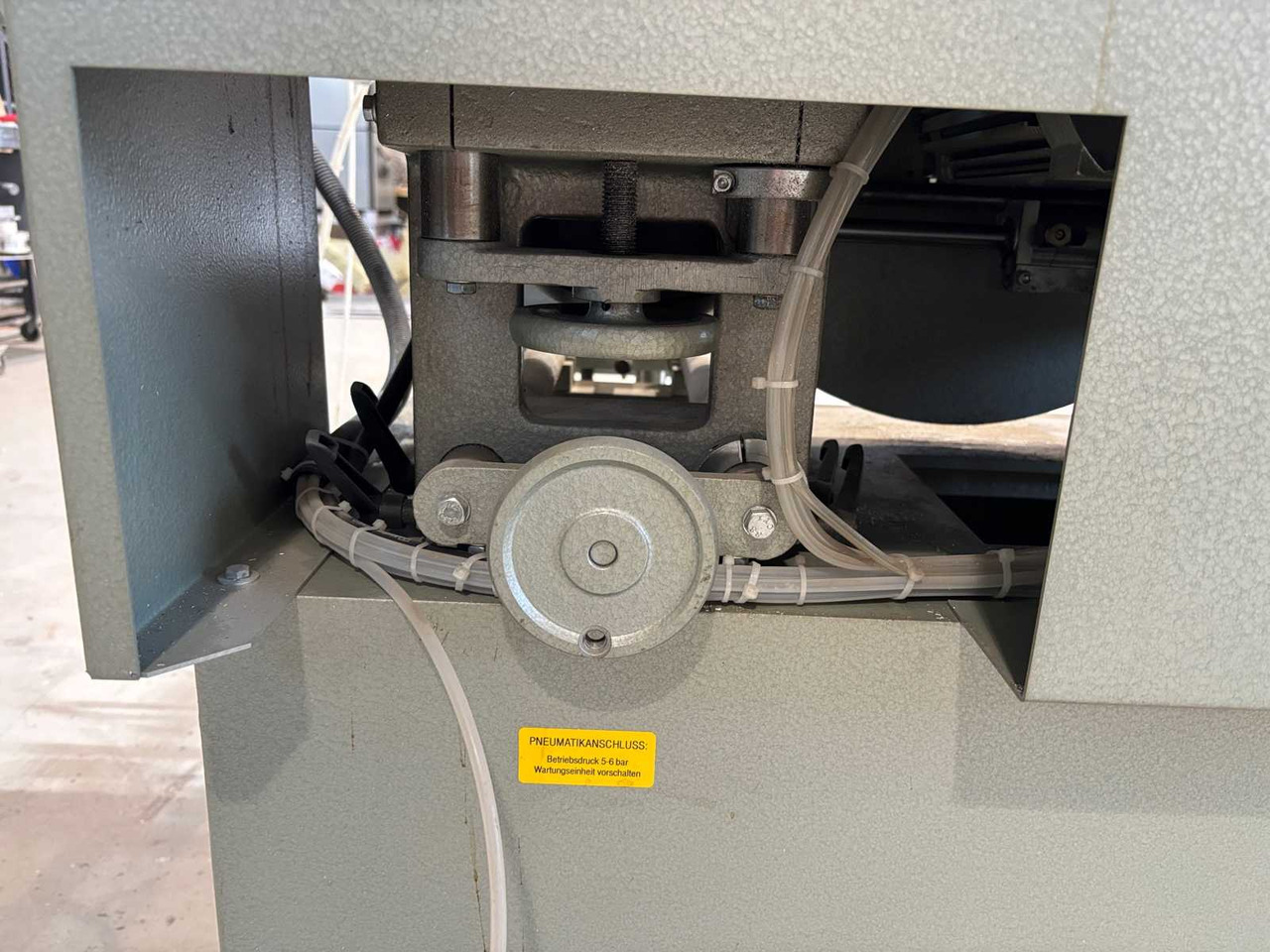 Aluminium profile machine saw Schuco AS 450 - آلة تصنيع المعادن: صور 5 Aluminium profile machine saw Schuco AS 450 - آلة تصنيع المعادن: صور 5