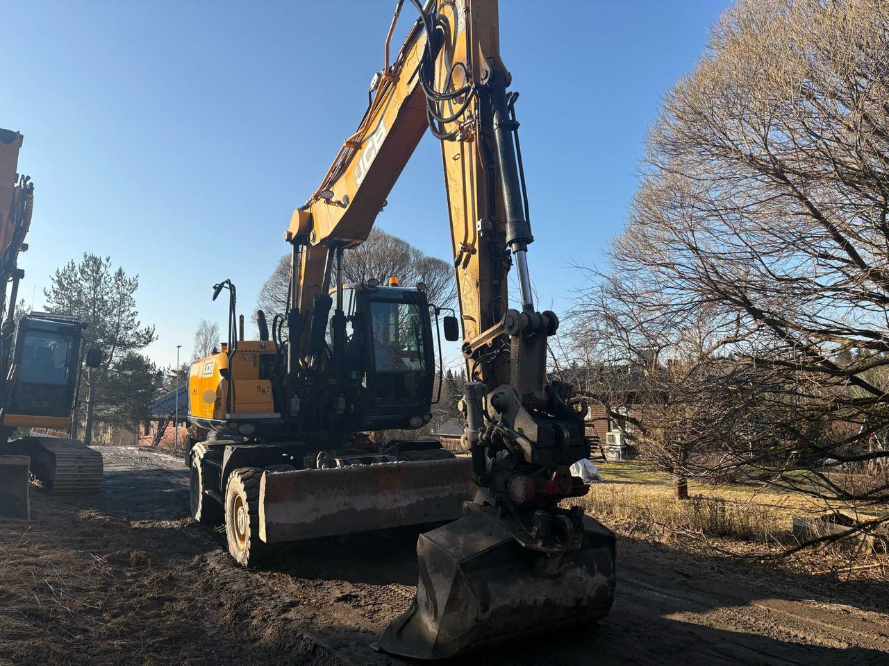Wheel excavator JCB JS175W TT4F 4.8 - حفارة على عجلات: صور 1 Wheel excavator JCB JS175W TT4F 4.8 - حفارة على عجلات: صور 1