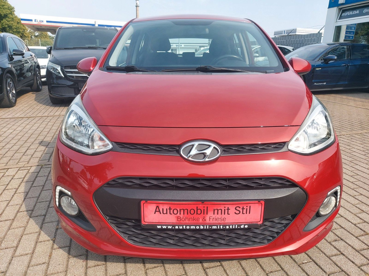 Hyundai i10 Intro Edition Klima Sitzeizung Bluetooth - سيارة: صور 2 Hyundai i10 Intro Edition Klima Sitzeizung Bluetooth - سيارة: صور 2