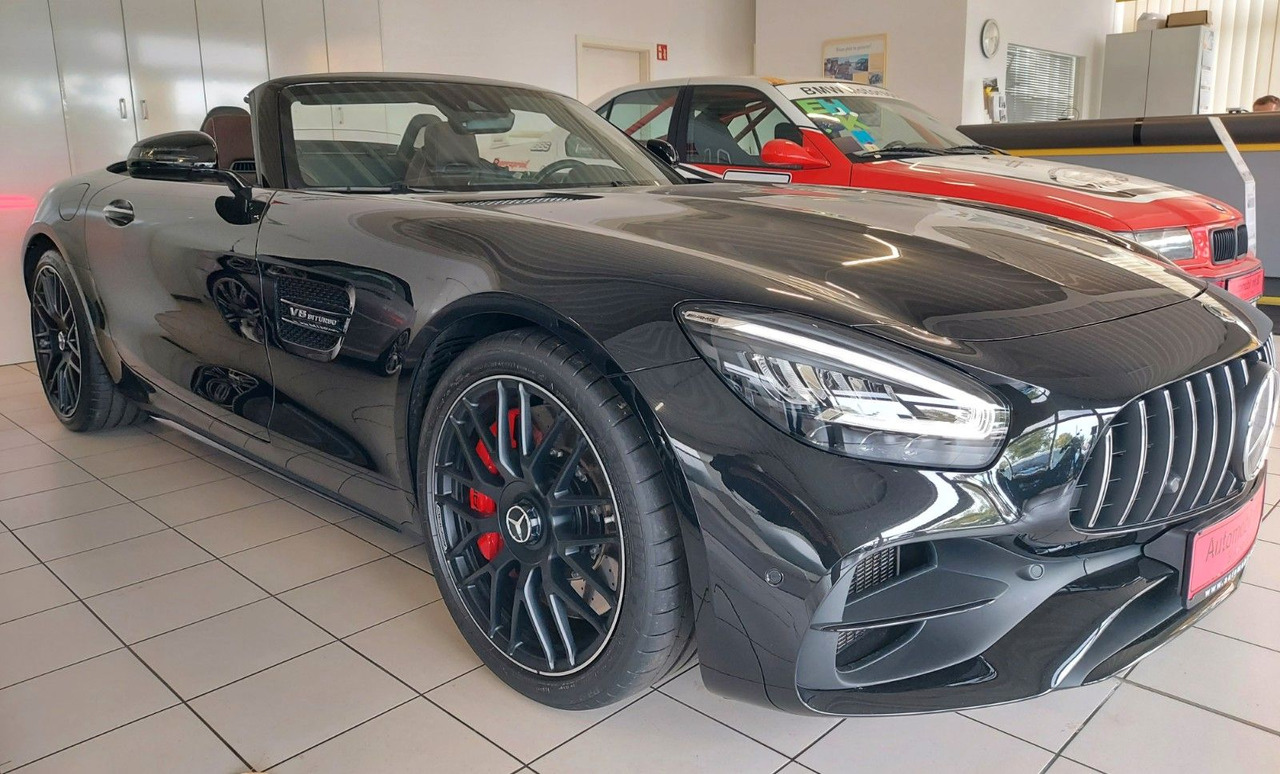 Mercedes-Benz AMG GT Roadster Nappa Burmester - كابريوليه: صور 2 Mercedes-Benz AMG GT Roadster Nappa Burmester - كابريوليه: صور 2