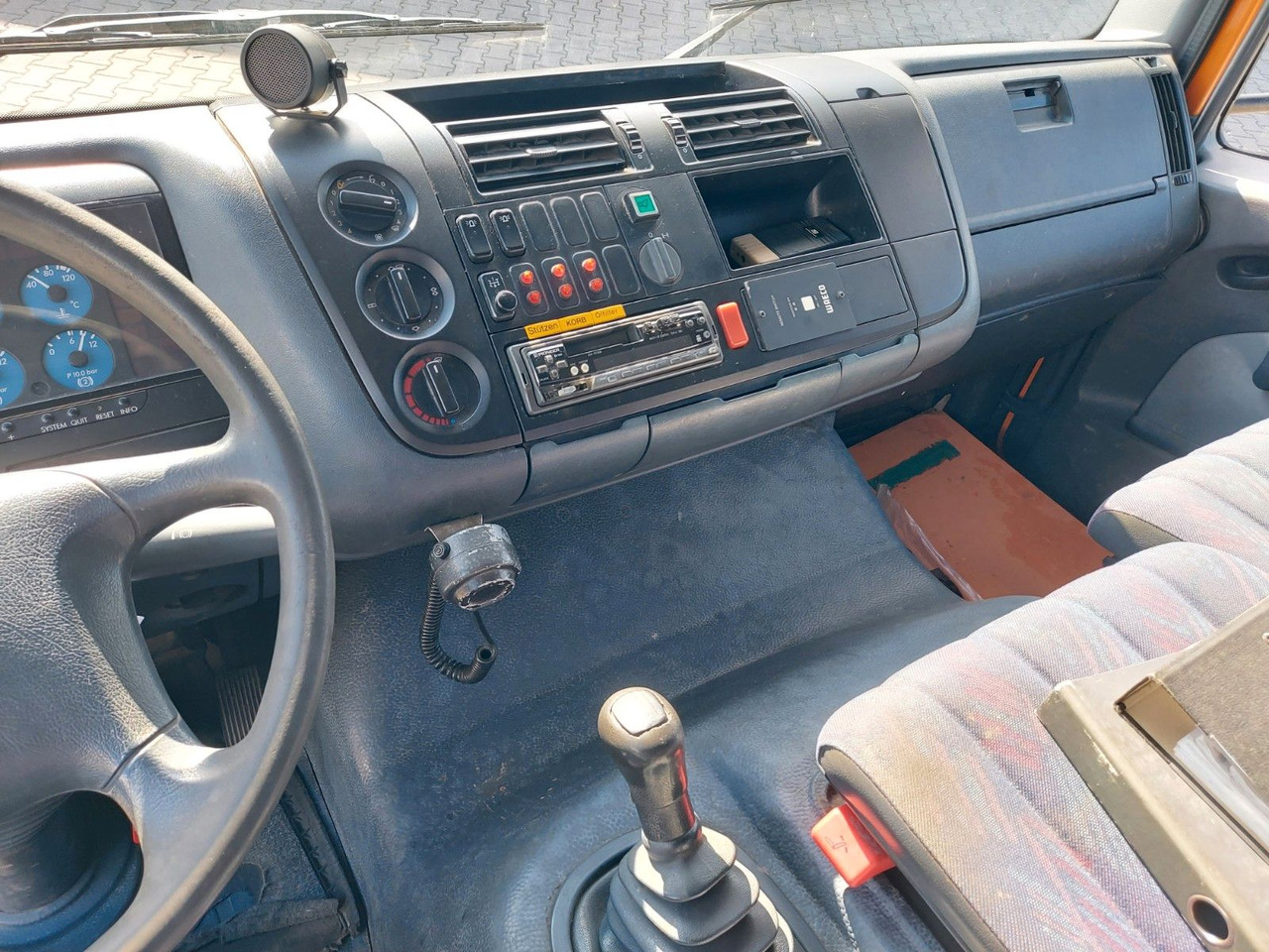 مصاعد الازدهار محمولة على شاحنة Mercedes-Benz ATEGO 1323 HUBSTEIGER WUMAG WT220H: صور 13